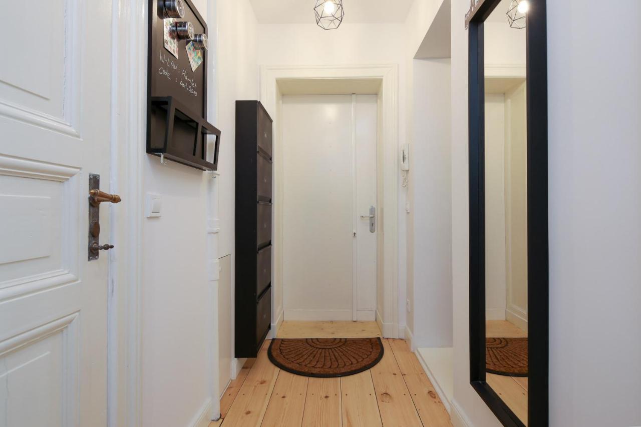 4 Personen Altbau Apartment Nahe Kurfuerstendamm - Romeo & Julia Berlin Dış mekan fotoğraf